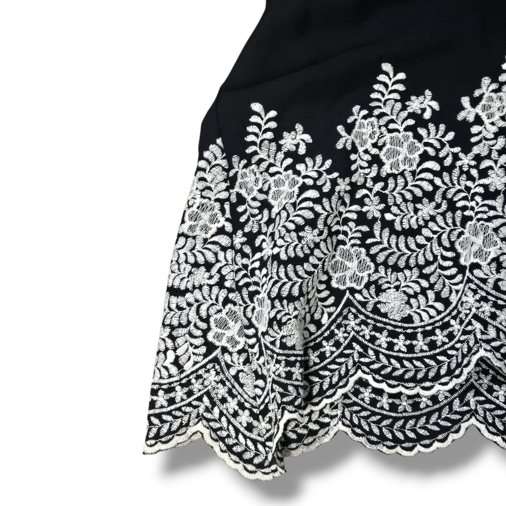 NEW Karen Kane BlackTunic Top Women's 3X Cream Embroidery Flare Sleeve - Picture 9 of 16